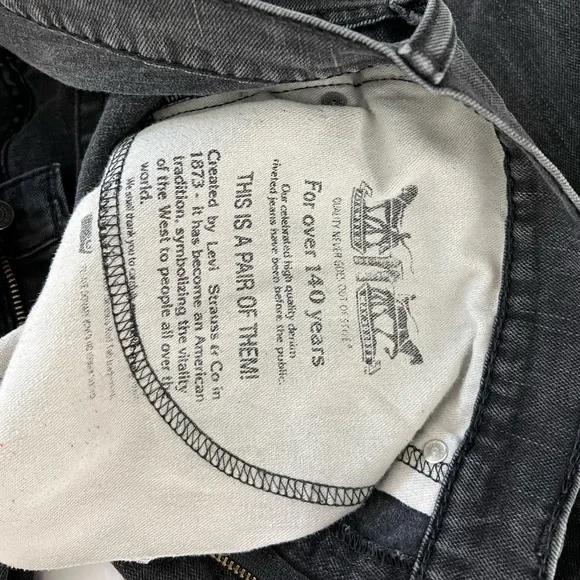 ❌SOLD❌ LEVI STRAUSS & CO 514 dark grey regular fit men’s jeans W 36 L 32 - Picture 7 of 9